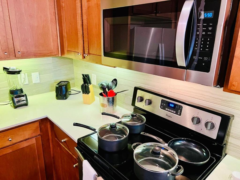 Downtown Apt Free Parking - Pool - Gym - Fully Kitchen Houston Eksteriør bilde