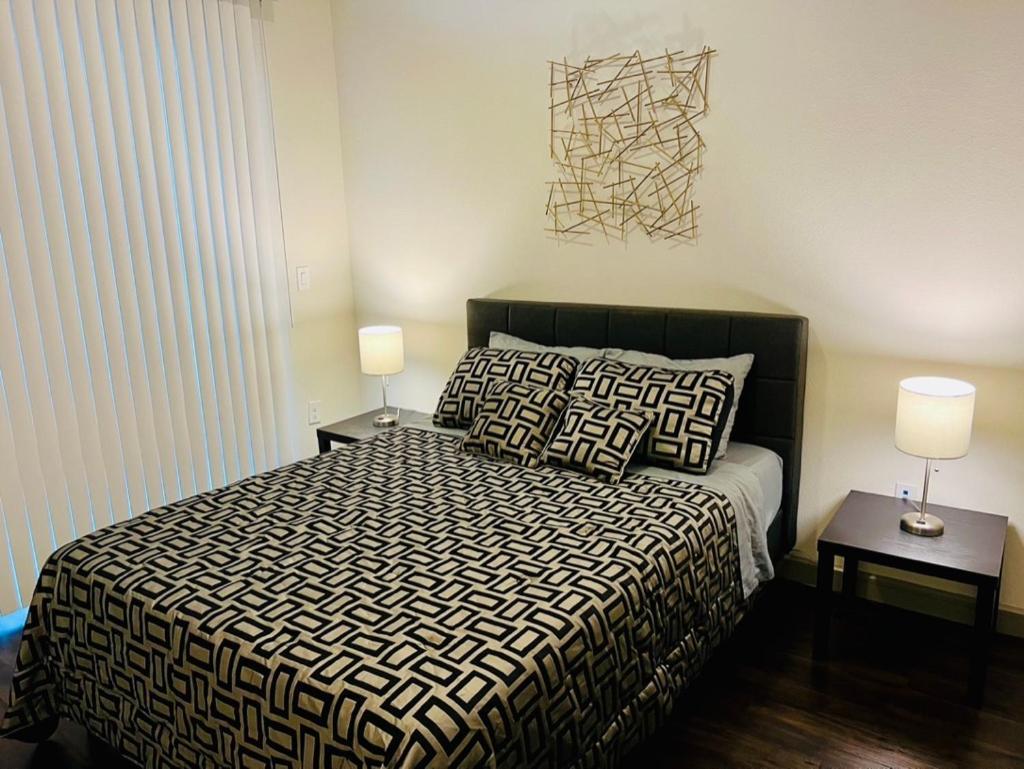 Downtown Apt Free Parking - Pool - Gym - Fully Kitchen Houston Eksteriør bilde