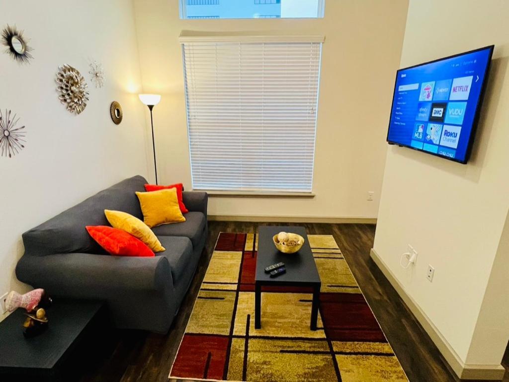 Downtown Apt Free Parking - Pool - Gym - Fully Kitchen Houston Eksteriør bilde